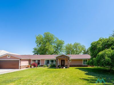 1308 W Riverside Dr