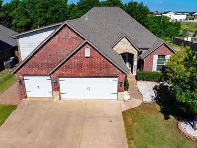 1513 N Savannah Ter