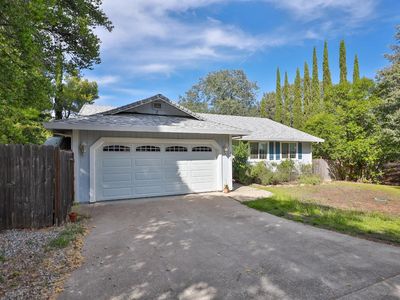 2320 Knollwood Dr
