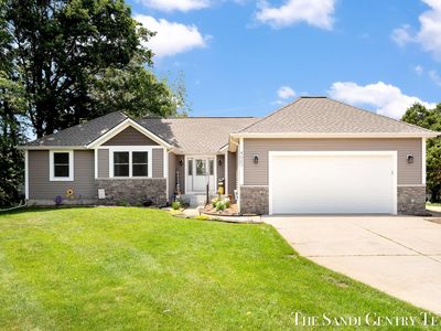 4007 Meadow Ln