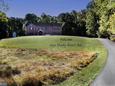 699 Shady Beach Rd