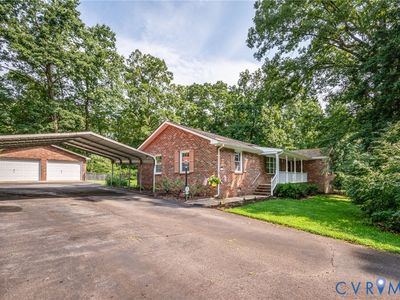 13703 Happy Hill Rd