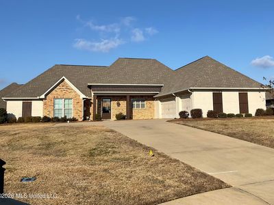 Property at 107 Elizabeth Dr, Clinton, MS