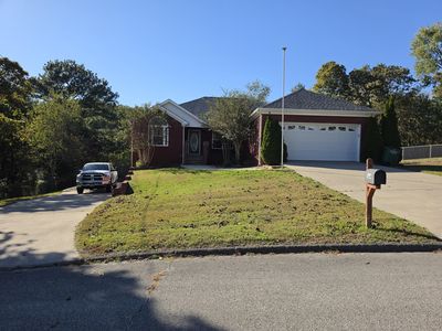 7004 Cedar Crest Cir