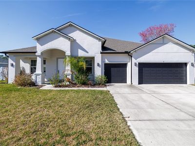 6 Edison Ln