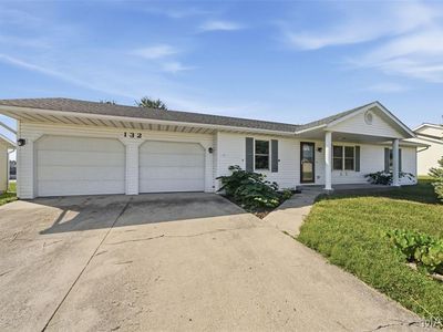 132 E Harrisonville Dr