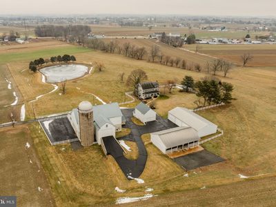 83 Hartman Bridge Rd