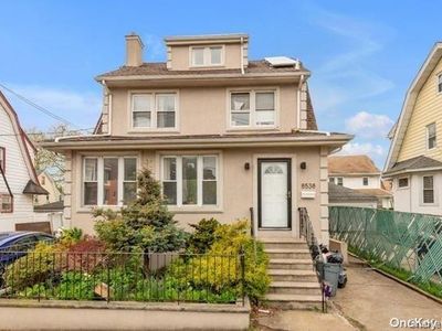 85-38 Homelawn Street