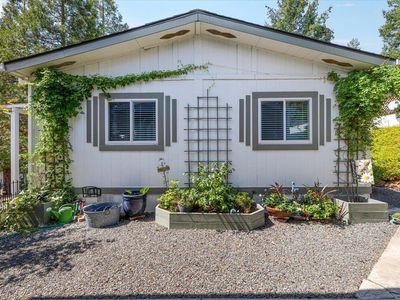 5648 Foothill Blvd Spc 7