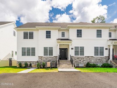 20 Holden Square