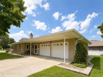 710 H Ave