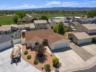 382 Kathleen Cir