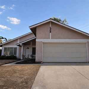1908 E Highland Ct