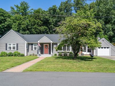 12 Merritt St