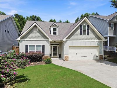 643 Royal Crest Ct