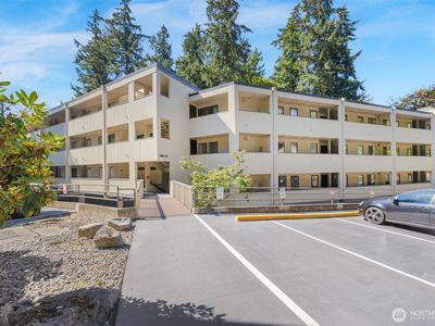 10819 NE 37th Place #221