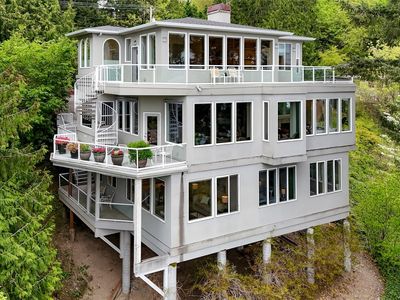 1120 W Lake Sammamish Parkway SE
