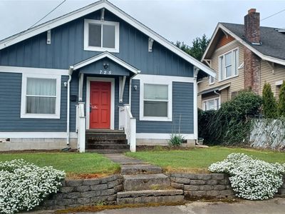 Property at 725 NW New York Avenue, Chehalis, WA