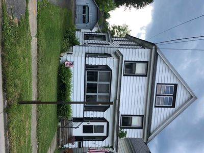 419 Margaret St