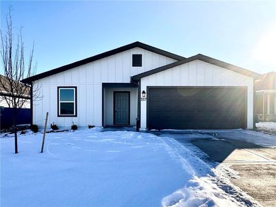 557 W Colleen Ct