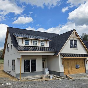 814 Country Club Ct