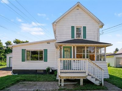 18 Bennett Ave