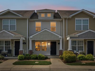 302 Sam Houston Cir