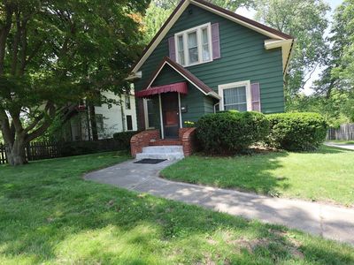 273 E Main St