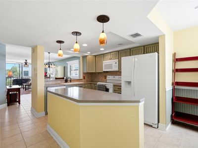 1328 PASADENA AVENUE S #308