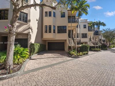 3471 Main Hwy APT 1240