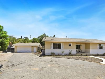 1500 S Citrus Ave