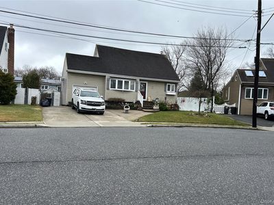 34 Karen Street