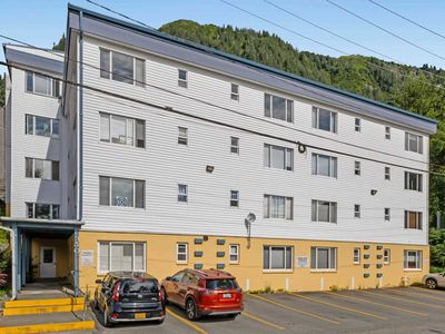 350 Irwin St APT 311