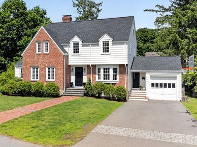 58 Leighton Rd