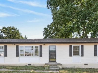 118 Gilkey Dr