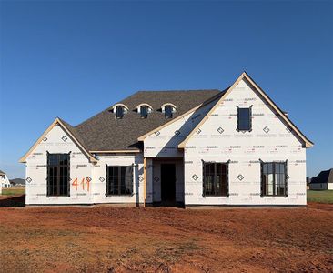 411 Venetian Ave