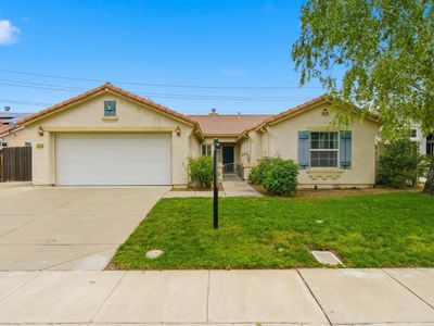1014 Foxfire Dr