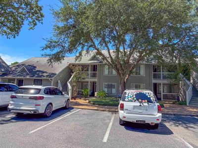 315 Wendover Ct. #8-B