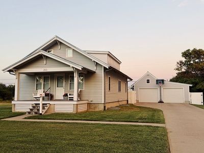 203 S Plainville Ave