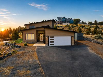 1901 NE Camas Ln