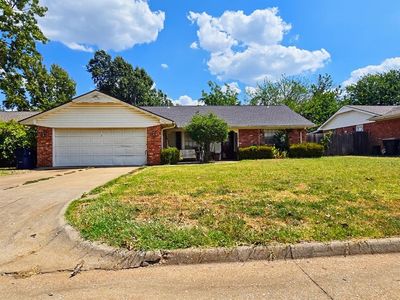 Property at 9908 Essex Ave, Oklahoma City, OK