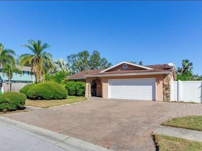 5875 Bay Pines Lakes Blvd