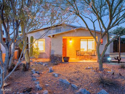 2120 N Fair Oaks Ave