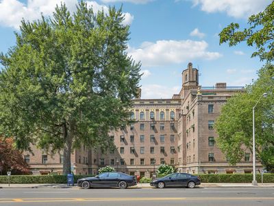 160 Middle Neck Road #2 C