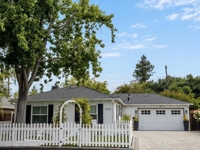 2709 Carolina Ave