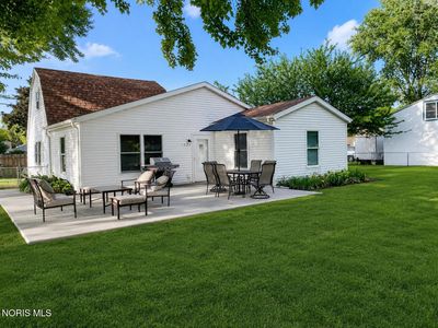 1922 Christian Ave