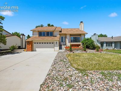 780 Bayfield Dr