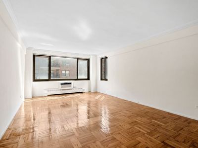 425 E 63rd St APT E9g