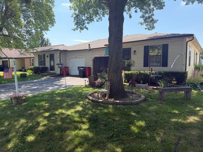 2305 Deerfield Dr