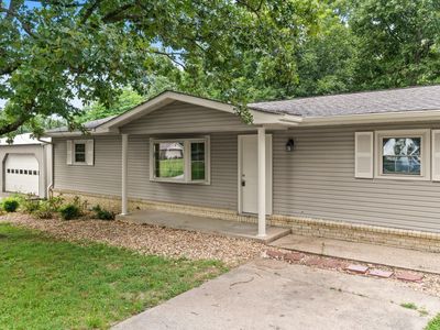 107 Green Ivy Dr